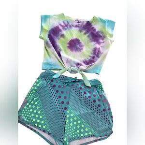 Lands' End multi colored Polka Dot Shorts and adorable tie dyed tie front top